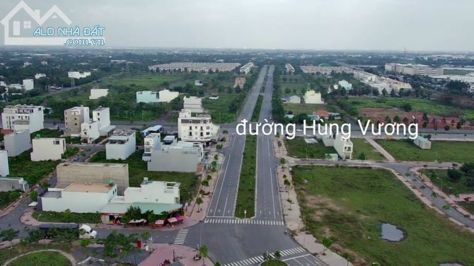 Chủ Lô Đất Đường D2. KDC IDICO. Cách AEON Tân An 300m. DT:100m2. SHR. Xây Dựng Tự Do - 1