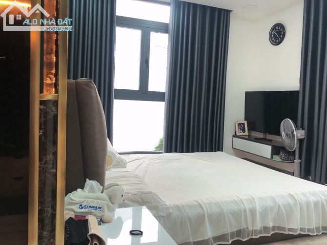 Biệt thự nghỉ dưỡng view sông Bình Thạnh tặng hồ cá KOI 200m2 ngang 10m siêu đẹp 32 tỷ. - 4