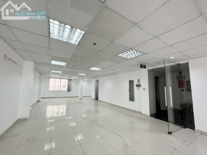 Văn Phòng  100m2 GIÁ RẺ  đường Tôn Thất Đạm Quận 1