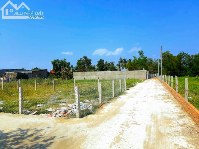 Bán Gấp 125m2 thổ cư, Giá rẻ nhất thị trấn Cần Giuộc, 9 tr/m2