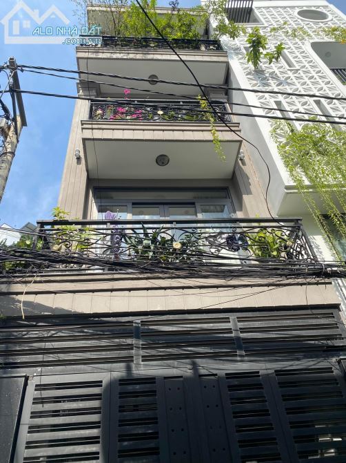 Nhà ĐẸP 4 tầng hẻm 5m NGUYỄN TRỌNG TUYỂN, P. 15, Phú Nhuận, 4.5m x 16. Giá 13.2 Tỷ