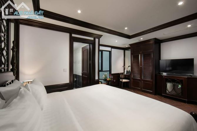 BÁN SIÊU PHẨM KHÁCH SẠN 4SAO LỪNG LỮNG 9 TẦNG NỔI 2 TẦNG HẦM - 2 THANG MÁY - BỂ BƠI - 4