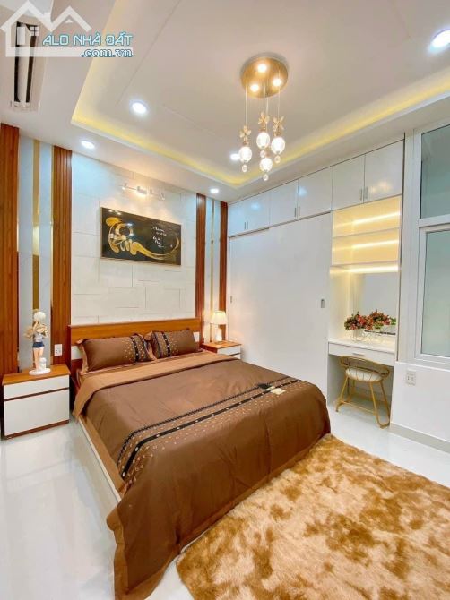 Bán nhà gấp NGUYỄN THỊ MINH KHAI -Quận 3 - 1
