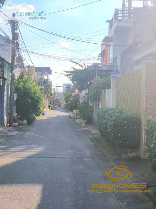 BÁN NHÀ 1T1L GÓC 2 MT NGAY CHỢ TÂN TIẾN, BIÊN HÒA