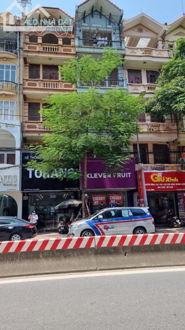 MẶT PHỐ LẠC LONG QUÂN - BƯỞI. DT 140M2, MT 7.2M. CHO THUÊ 100TR/THÁNG. GIÁ 58 TỶ
