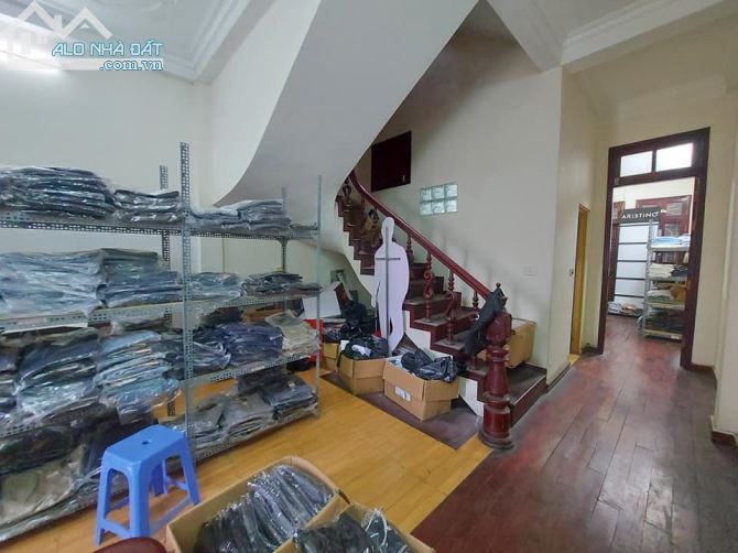 MẶT PHỐ LẠC LONG QUÂN - BƯỞI. DT 140M2, MT 7.2M. CHO THUÊ 100TR/THÁNG. GIÁ 58 TỶ - 2