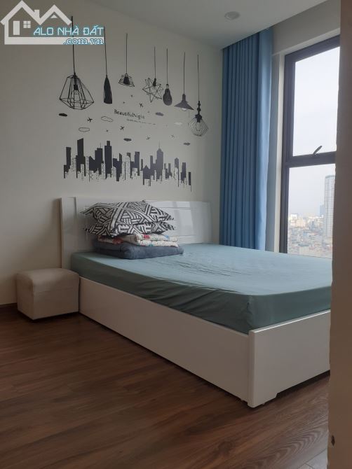Cho thuê gấp căn hộ chung cư cao cấp Golden Palm 2pn full cực đẹp chỉ với 14tr/tháng