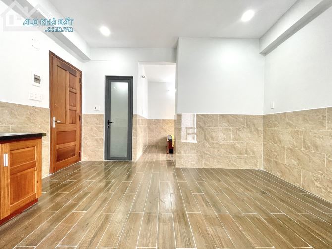 Căn hộ 40m2 Huỳnh Tấn Phát gần Hoàng Quốc Việt giá chỉ 5.2 triệu - 1