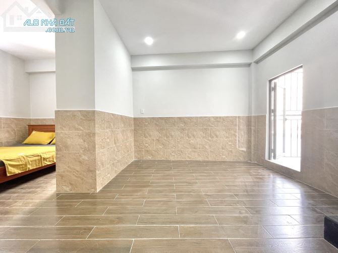 Căn hộ 40m2 Huỳnh Tấn Phát gần Hoàng Quốc Việt giá chỉ 5.2 triệu - 2