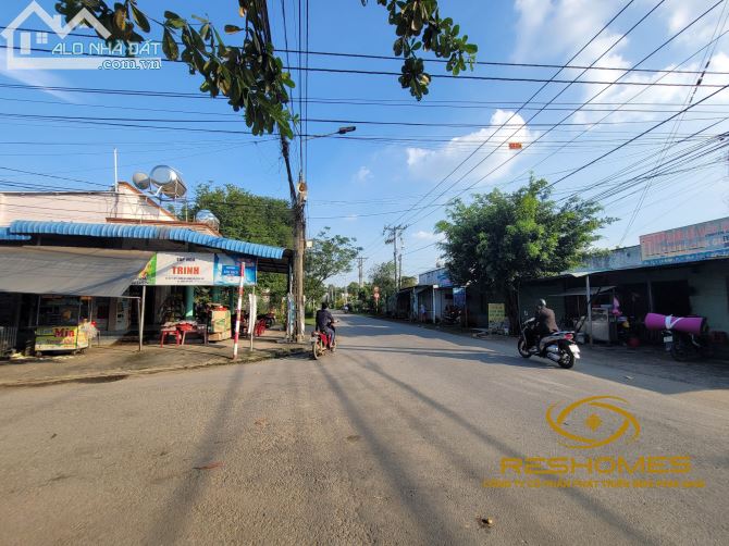 Bán  2100m² đất phủ hồng góc 2 mặt tiền đường Nhựa Xóm Rạch, Bình Lợi. Giá 11 tỷ