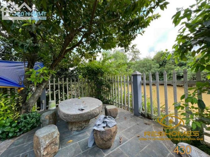 Bán khu vườn Bưởi 1300m2 ven rạch Tân Triều, làng bưỏi Tân Triều, Giá 10,5 tỷ