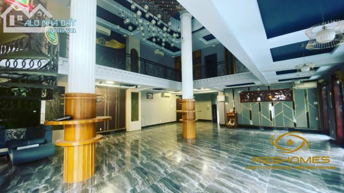 Bán căn góc 2 mặt tiền đường D8. khu D2D Võ Thị Sáu, 160m2. Giá 32 tỷ - 1