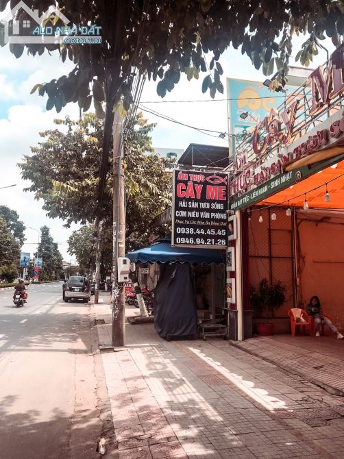 Cho thuê mặt bằng 1,200m2 đường Đồng Khởi. P. Tân Mai Biên Hòa 79 Triệu/Tháng - 2