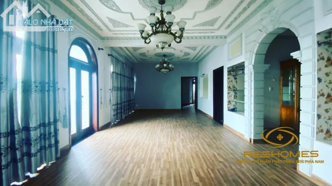 Bán căn góc 2 mặt tiền đường D8. khu D2D Võ Thị Sáu, 160m2. Giá 32 tỷ - 2