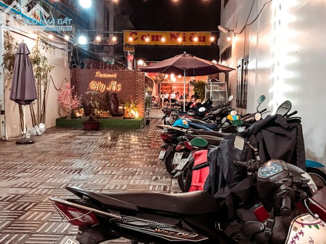Cho thuê mặt bằng 1,200m2 đường Đồng Khởi. P. Tân Mai Biên Hòa 79 Triệu/Tháng - 4