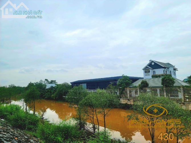 Bán khu vườn Bưởi 1300m2 ven rạch Tân Triều, làng bưỏi Tân Triều, Giá 10,5 tỷ - 5