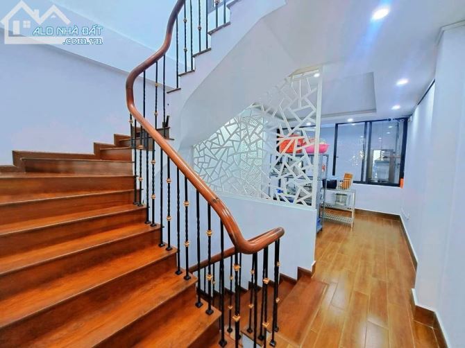 Bán Nhà Phố Nguyễn Thị Định 55m2*5 Ở Ngay Vỉa Hè Ô Tô Kinh Doanh Giá 17.9 Tỷ. - 2