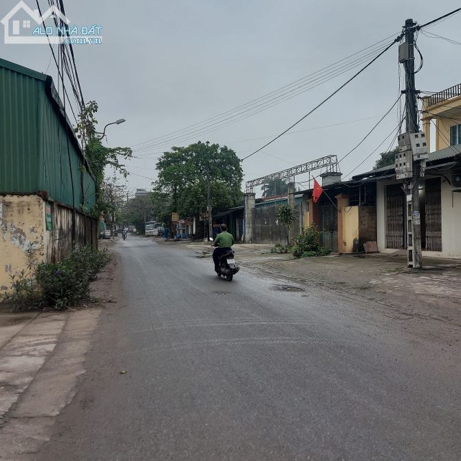 Hiếm!!! Bán Nhà Xưởng Thanh Trì,Hà Nội 3.335m xây 2 tầng mặt tiền 21m đường 3 oto tránh nh - 3