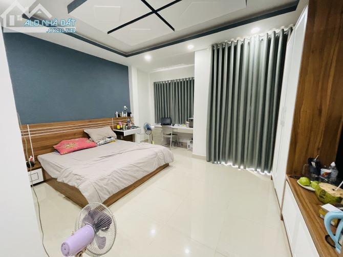 NHÀ MẶT TIỀN KHU HOÀNG QUỐC VIỆT QUẬN 7 , 80M2, 4 TẦNG 5X16M , GIÁ 11 TỶ - 4