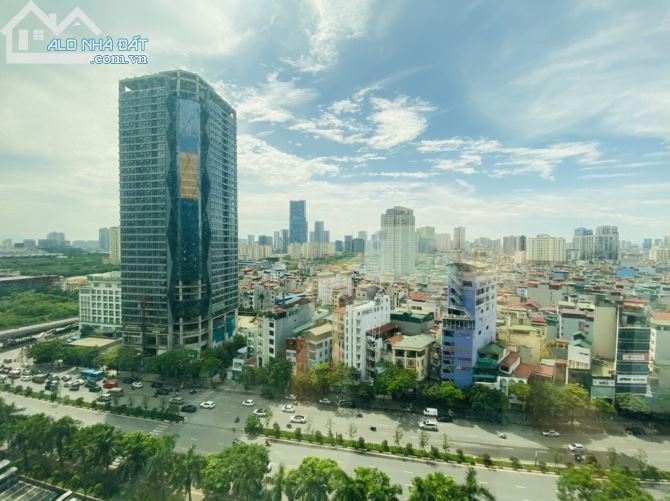 BQL cho thuê VP cao cấp hạng A - Charmvit Tower Trần Duy Hưng. Diện tích từ 50m đến 2000m2 - 1