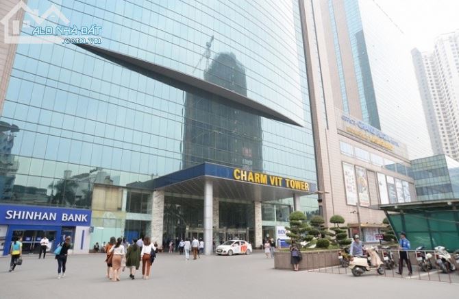 BQL cho thuê VP cao cấp hạng A - Charmvit Tower Trần Duy Hưng. Diện tích từ 50m đến 2000m2 - 2