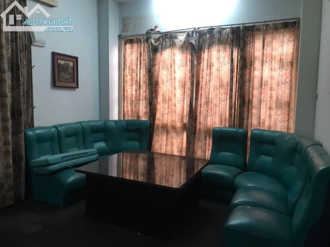 Siêu Hiếm Giá hợp lý - Mặt Phố Hoà Mã - Hai Bà Trưng. DT 96m2 x 6 Tầng. Thông tin chuẩn.