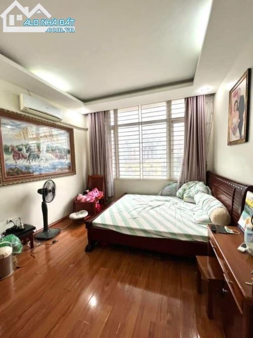 Bán nhà hẻm 10m có vỉa hè, Nguyễn Văn Lượng, Phường 16, Gò Vấp, 70m2 - 2 tấm-nhỉnh 6 ty - 3