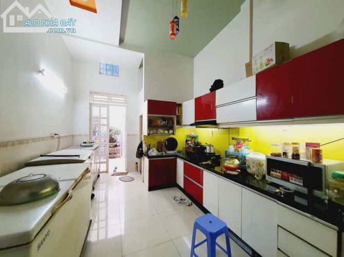 Nhà 110m2 hẻm ô tô 3 tầng Thống Nhất Gò Vấp nhỉnh 6t - 1