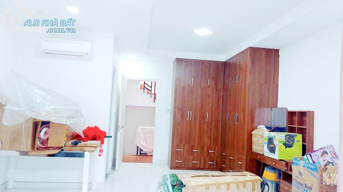 Bán Nhà Đẹp Hẻm ÔTô Ngủ Trong Nhà Phạm Văn Hai,P5,Tân Bình, 96M2,Ngang 4.6m,5tầng,12tỷ99 - 5