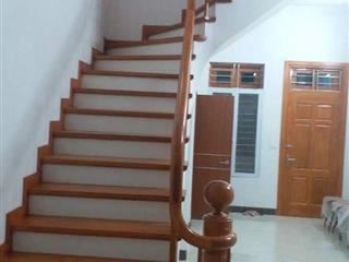 BÁN  NHÀ PHÂN LÔ Ô ,TÔ ĐỖ CỬA TẠI HOÀNG VĂN THÁI THANH XUÂN 43M2 GIÁ 8.15TỶ