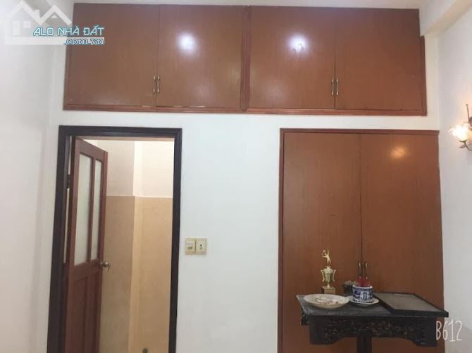 Bán gấp nhà Phú Nhuận, giá chỉ 14.5 tỷ, 4 tầng HXH, kinh doanh tốt. - 2