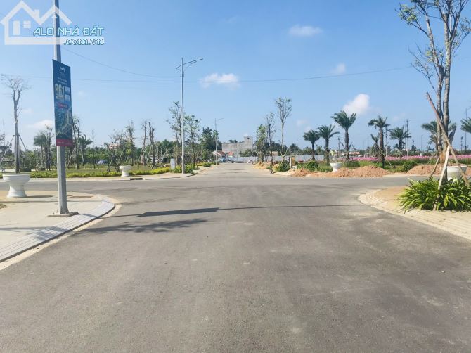 Ra hàng lô đất biển Mỹ khê ngộp NH - 1