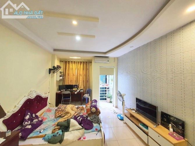 Hoàng Mai nhà đẹp, full nội thất, gần ôtô, 65m2 x 5T. Gía 5.2 tỷ. - 1