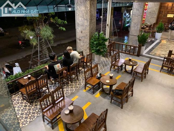 MẶT PHỐ QUÁN SỨ. LÔ GÓC, 1 SỔ 1 CHỦ. DIỆN TÍCH 260M2, MẶT TIỀN 15M. GIÁ 80 TỶ - 1
