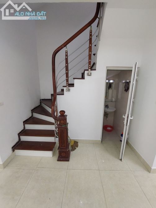 Ngõ rộng lô góc gần phố cầu giấy, ba đình, hà nội - 3