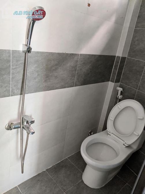 Nhà hẻm xe hơi Nguyễn Quý Anh, 2 tầng, nhà đẹp, giá rẻ, gần mặt tiền - 4