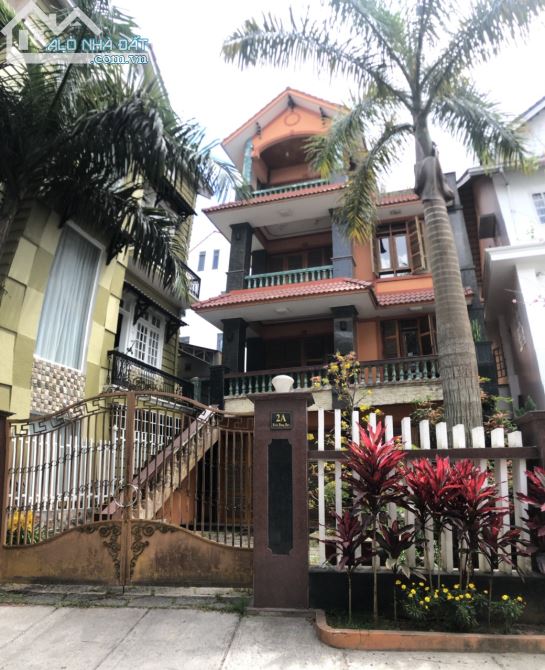 Bán biệt thự đường Trần Hưng Đạo thành phố Đà Lạt - 1