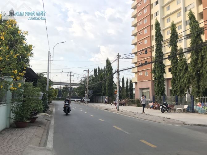 Bán đất mặt tiền đường 904, Phường Hiệp Phú, Quận 9 , DT: 4 x 18 = 71 m2 . Gía 6.2 tỷ - 1