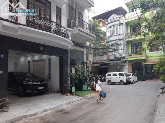 SIÊU HIẾM!! PHÂN LÔ CẦU GIẤY, Ô TÔ VÀO NHÀ, DT 120M2, CÁCH PHỐ 10M, CHỈ 15 TỶ
