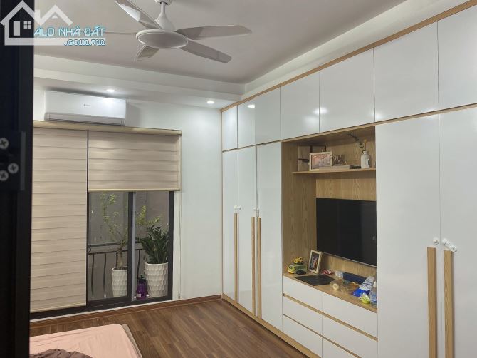 XUÂN THỦY CẦU GIẤY, DÂN TRÍ CAO, NGẬP TRÀN TIỆN ÍCH,FULL NỘI THẤT,36m, chỉ 6.x tỷ - 2