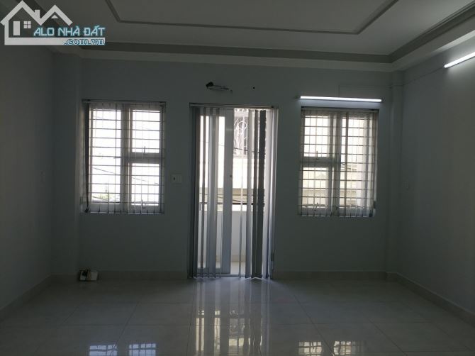 Cho thuê nhà hẻm xe hơi 1 Sẹc Lê Đức Thọ (ngã 4 Nguyễn văn lượng) 3 Lầu - 1