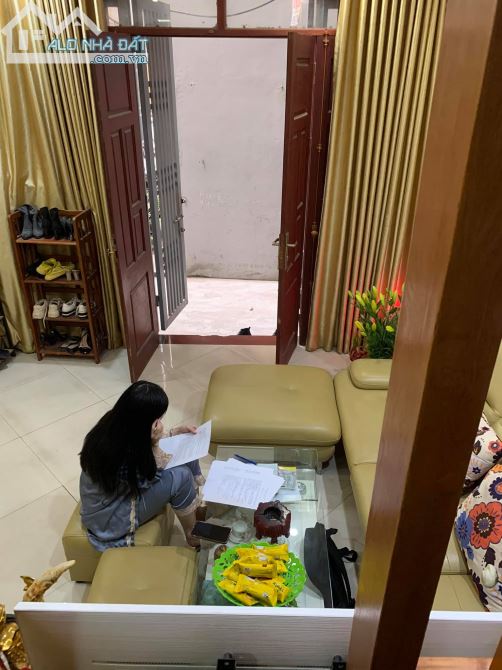 Bán nhà ngõ 521 Trương Định, DT 40m * 5 tầng. Giá 4,4 tỷ - 1