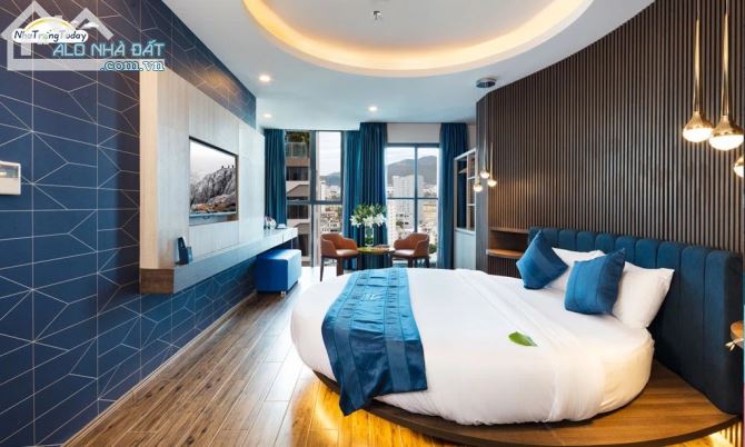 Bán khách sạn 3 sao trung tâm phố tây đường Trần Quang khải cách biển chỉ 50m - 2