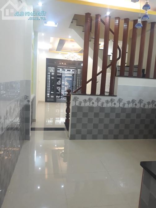CMT8, Quận 10, Hẻm Xe Tăng, 100m2, bao đầu tư chỉ 16,2 tỷ - 1