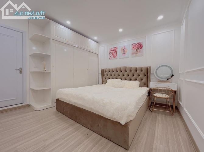 Bán nhà mặt ngõ thông, đối diện ĐH Y Hà Nội, Dt 47m2 x5 tầng, Mt 4m, 5,2 tỷ - 2