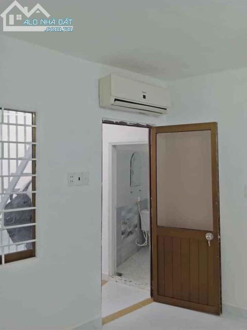 Bán gấp nhà C4 Phú Nhuận, gần 50m2, nhỉnh7 tỷ, TL mạnh.