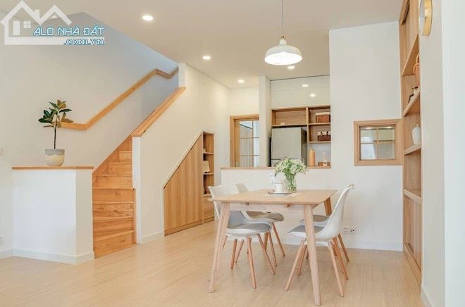 Cho thuê gấp nhà Nguyễn Chí Thanh, DT 75m2 x 6 tầng, ngõ 2 ô tô tránh, có tháng máy 40tr - 2