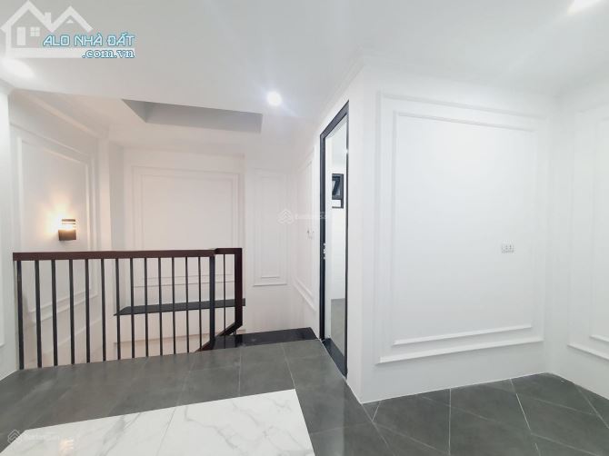 Nhà đẹp cách Mỹ Đình chỉ 1km giá hợp lý Địa chỉ : Phương Canh, Nam TL - 4