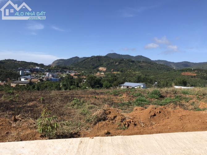 1.1 sào Bảo Lộc view đẹp, cách QL20 chỉ 400m, đường betong. - 1