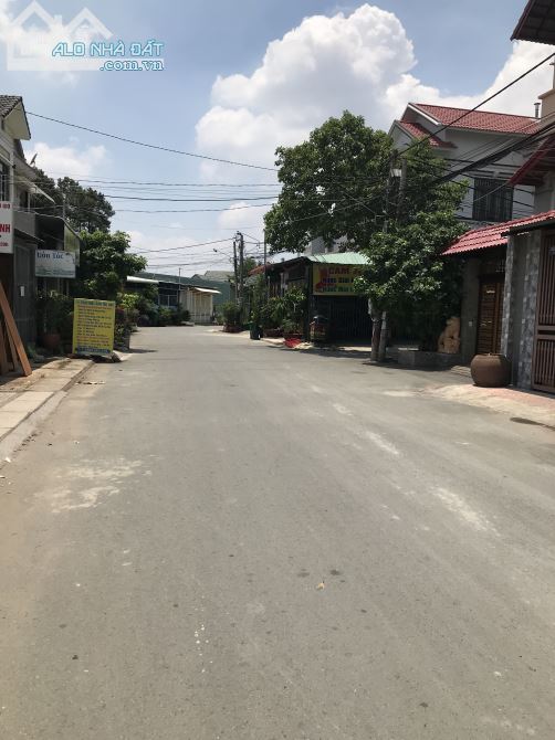 Bán nhà cấp 4 và dãy trọ DT 100m2 hẻm BS Minh, phường Hoá An, Biên Hoà giá 4 tỷ